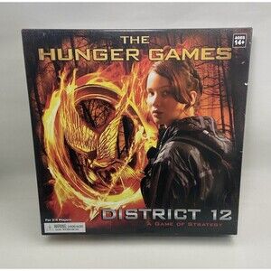 The Hunger Games District 12 A Game Of Strategy 2 - 4 Players age 14+  Opened